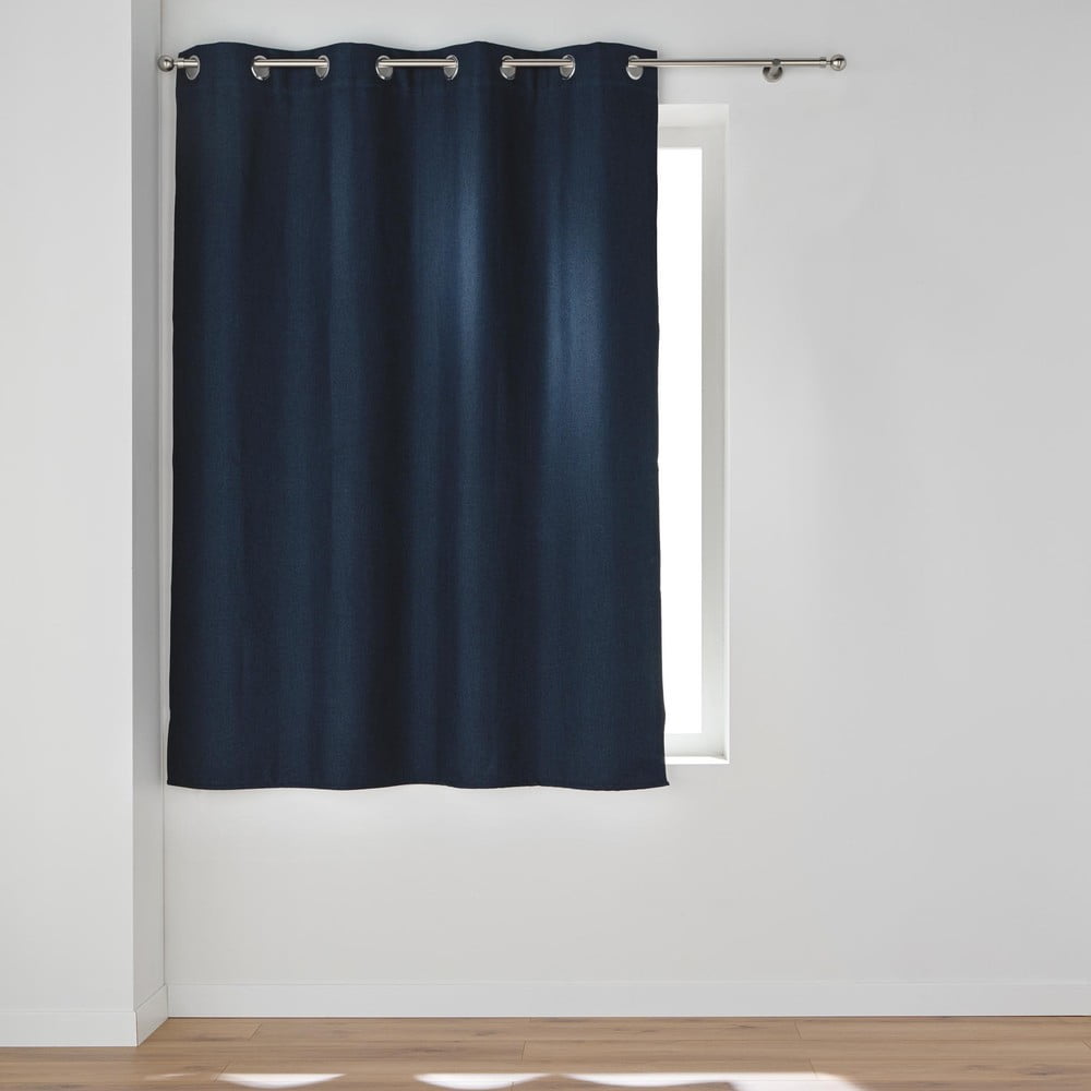 Sötétkék sötétítő függöny 140x180 cm Crepuscule – douceur d'intérieur